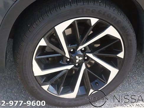 Used 2024 Mitsubishi Outlander SE AWD/4WD image 8