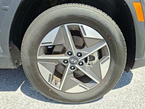 Used 2025 Hyundai Tucson SEL AWD/4WD image 8