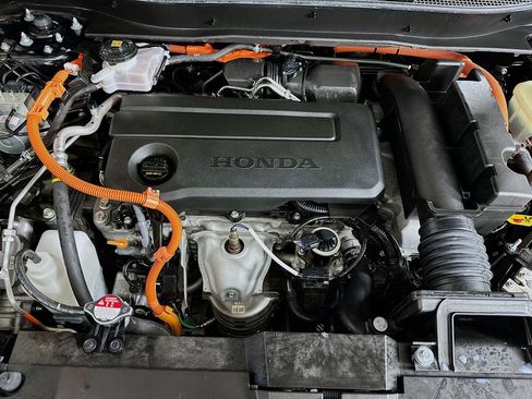 Certified 2024 Honda CR-V Sport-L image 31