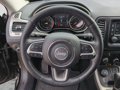 Used 2018 Jeep Compass Sport w/ Cold Weather Group AWD/4WD image 26
