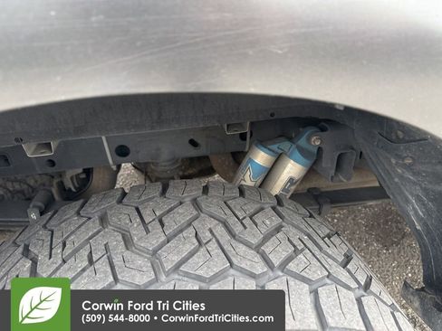 Used 2018 Ford F150 Raptor w/ Equipment Group 802A Luxury image 12