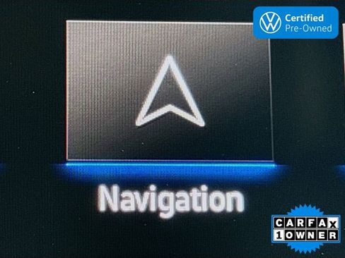 Used 2024 Volkswagen Tiguan SE image 14