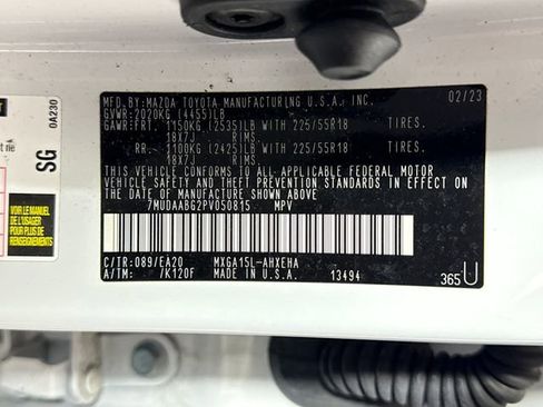 Used 2023 Toyota Corolla Cross XLE w/ Convenience Package image 23