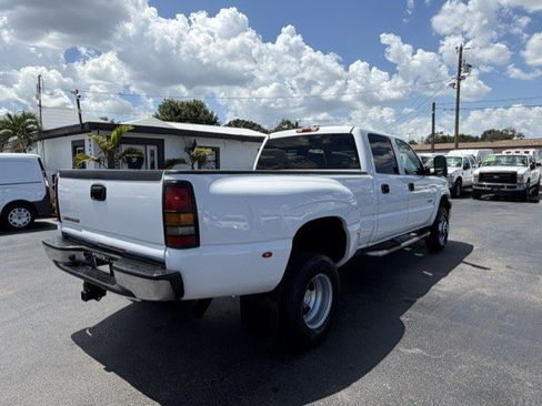 Used 2007 Chevrolet Silverado 3500 LT w/ Onstar Plus Package RWD image 6