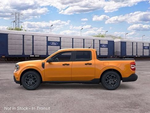 New 2026 Ford Maverick XLT AWD/4WD image 3