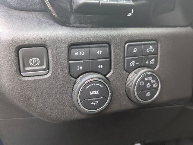 Used 2023 Chevrolet Silverado 1500 High Country w/ Technology Package AWD/4WD image 12
