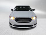 Used 2017 Ford Taurus SE image 2