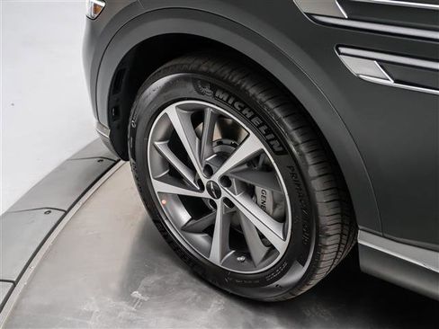 New 2026 Genesis GV80 2.5T Select image 12