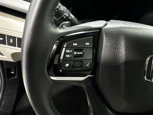 Used 2025 Honda Odyssey EX-L image 5