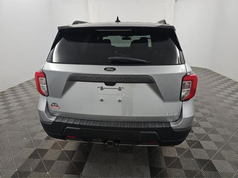 Used 2023 Ford Explorer Timberline w/ Timberline Technology Package AWD/4WD image 4