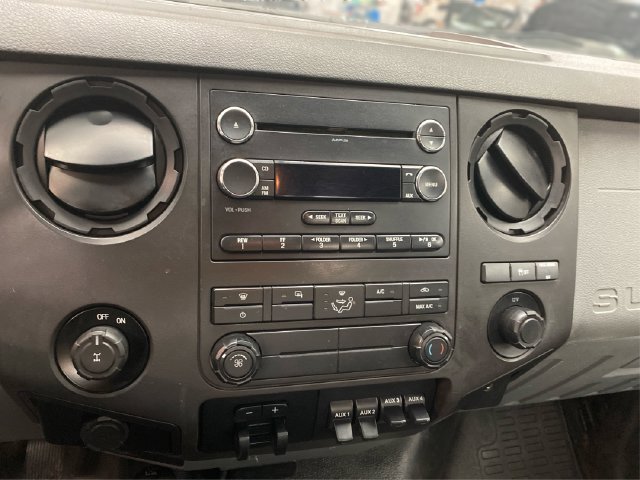 Used 2015 Ford F250 XL w/ Power Equipment Group AWD/4WD image 27