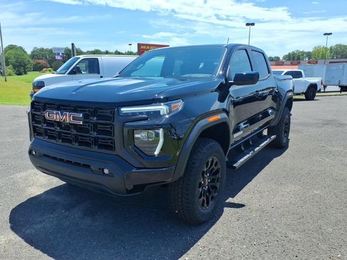 New 2026 GMC Canyon Elevation w/ Convenience Package AWD/4WD image 3