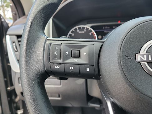 Certified 2023 Nissan Rogue S AWD/4WD image 23