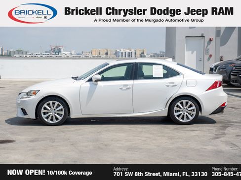 Used 2016 Lexus IS 200t image 8