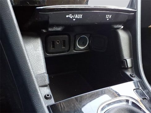 Used 2020 Buick Encore Preferred image 12