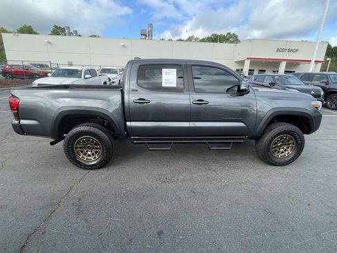 Used 2023 Toyota Tacoma w/ Trail Edition image 11