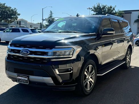 Used 2023 Ford Expedition Max Limited RWD image 8