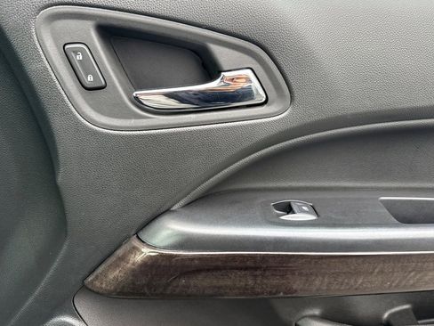 Certified 2022 GMC Canyon Elevation image 17