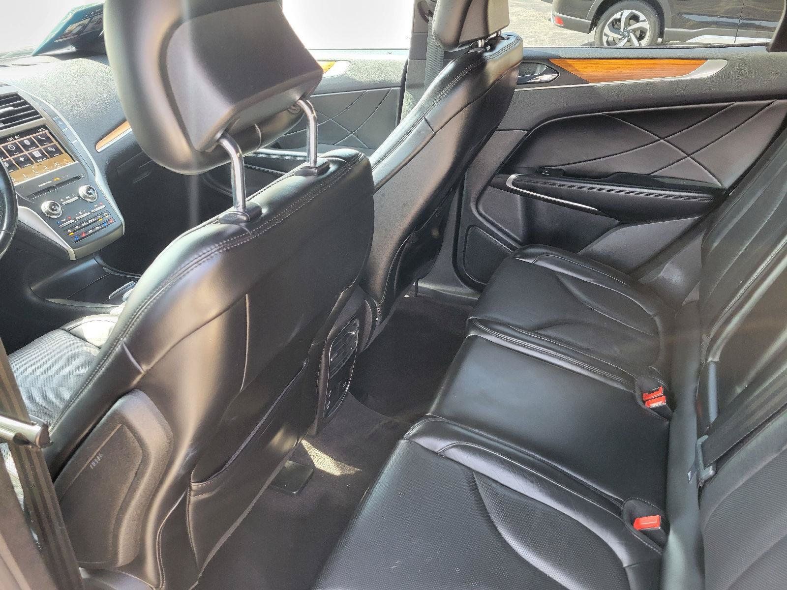 Used 2019 Lincoln MKC Reserve AWD/4WD image 6