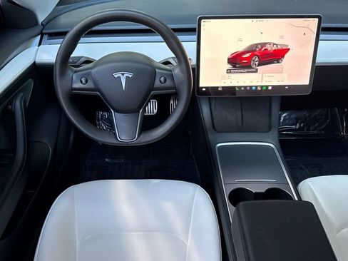 Used 2023 Tesla Model 3 Standard Range RWD image 13