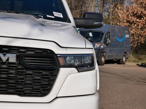 Certified 2025 RAM 1500 Big Horn image 12