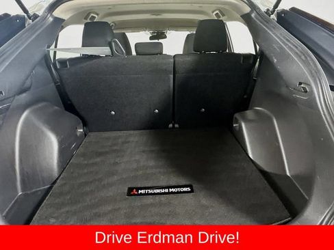 Used 2024 Mitsubishi Eclipse Cross LE AWD/4WD image 33
