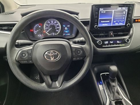 Used 2022 Toyota Corolla LE FWD image 22