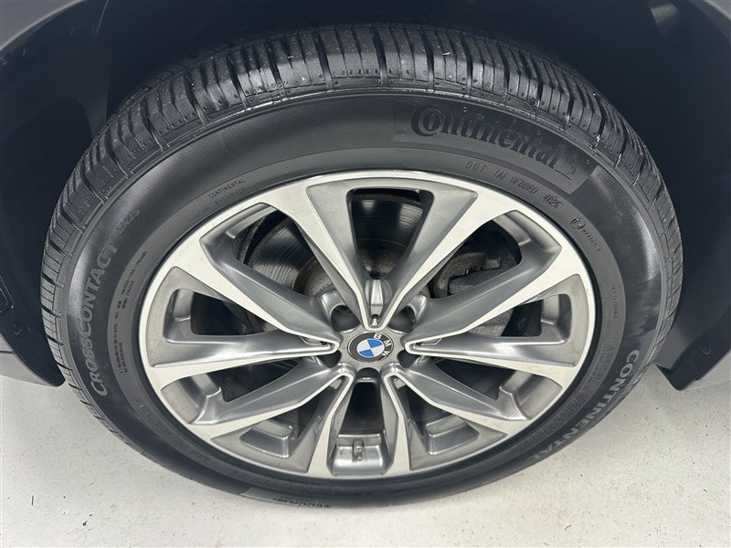 Used 2018 BMW X3 xDrive30i w/ Premium Package AWD/4WD image 14