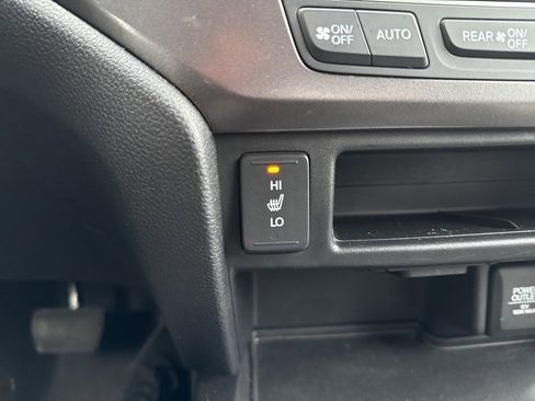 Certified 2017 Honda Ridgeline RTL image 18