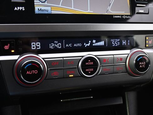 Used 2017 Subaru Outback 2.5i Limited AWD/4WD image 32