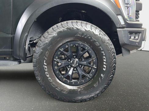 Used 2021 Ford F150 Raptor w/ Equipment Group 801A High AWD/4WD image 3