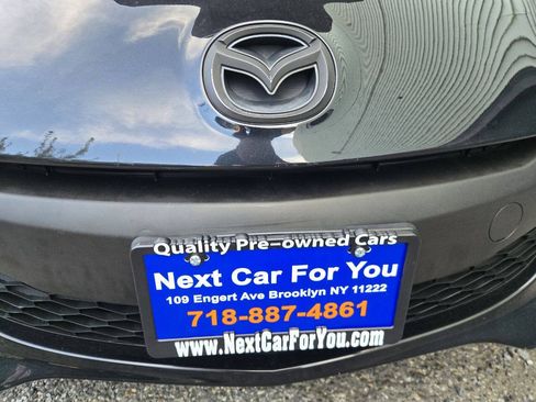 Used 2012 MAZDA MAZDA3 i Touring FWD image 16