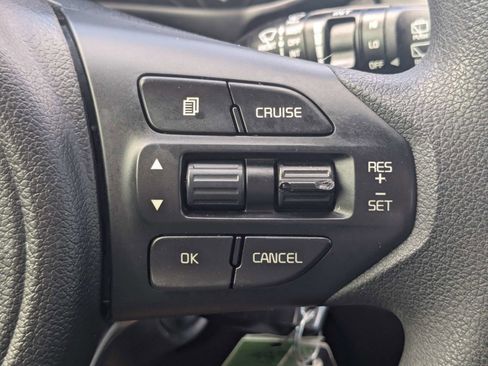 Used 2018 Kia Sorento L FWD image 33