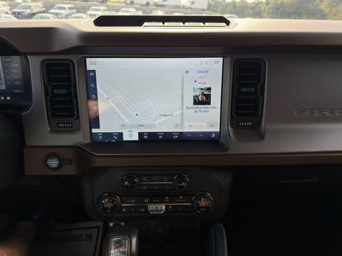 Used 2023 Ford Bronco Outer Banks image 20
