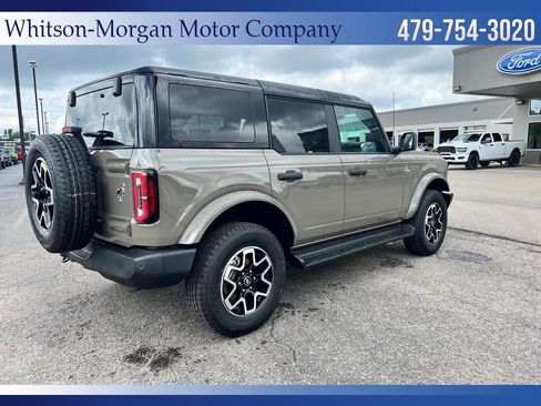 New 2026 Ford Bronco Outer Banks AWD/4WD image 5
