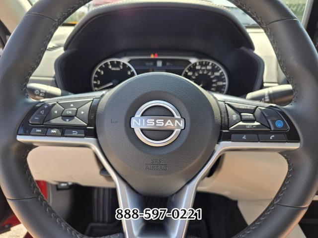 Used 2024 Nissan Altima 2.5 SV w/ SV Premium Package FWD image 27