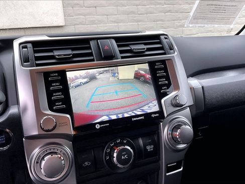 Used 2021 Toyota 4Runner SR5 Premium image 20