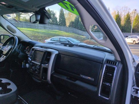 Used 2017 RAM 1500 Laramie image 49