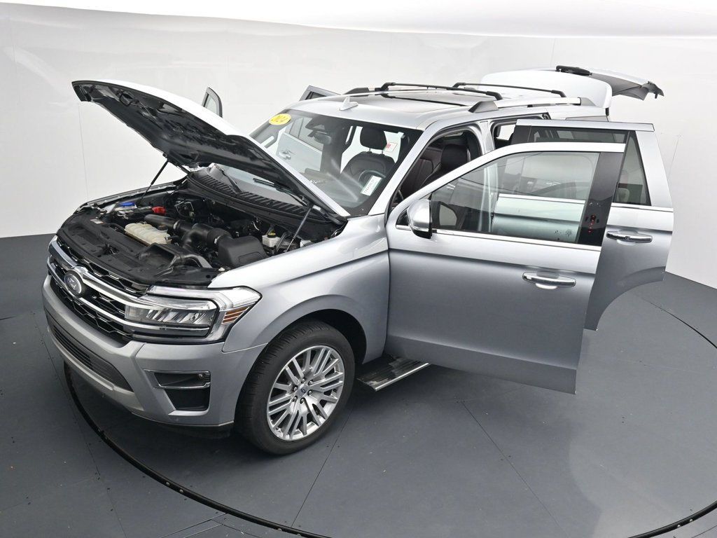 Used 2024 Ford Expedition Limited AWD/4WD image 43