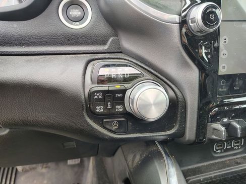 Used 2023 RAM 1500 Laramie AWD/4WD image 16