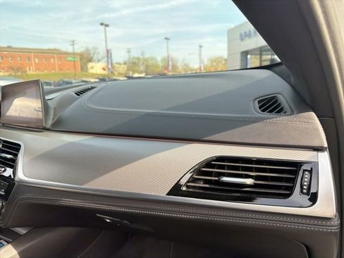 Used 2019 BMW M5 w/ Executive Package image 14