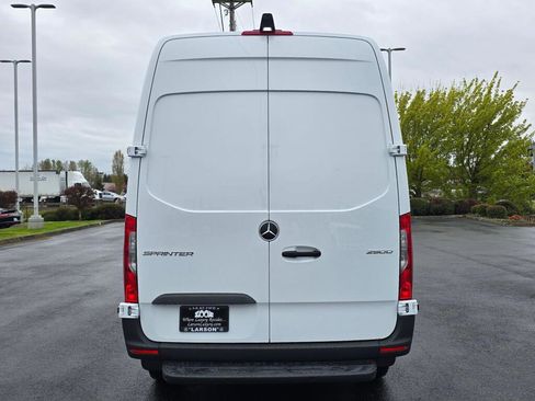 New 2026 Mercedes-Benz Sprinter 144 Cargo image 5