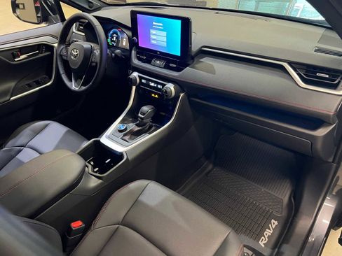 Certified 2025 Toyota RAV4 XSE image 17