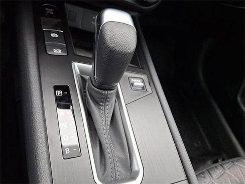 New 2026 Nissan Kicks SV w/ SV Premium Package image 31