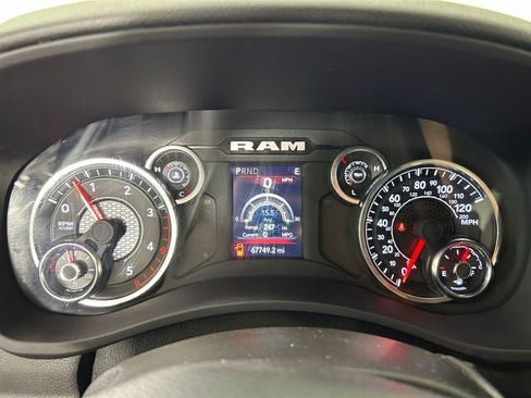 Used 2023 RAM 2500 Big Horn w/ Level 1 Equipment Group AWD/4WD image 17