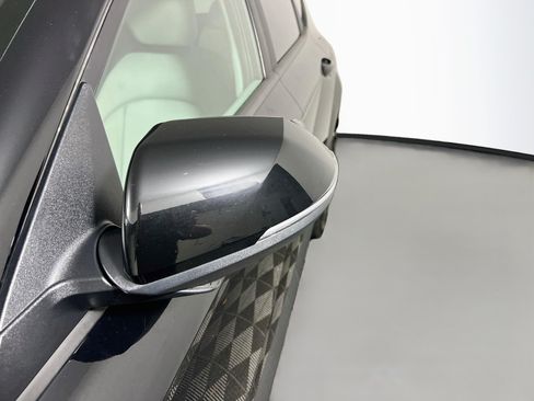 Used 2025 Hyundai Kona SEL FWD image 12