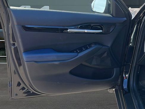 Used 2025 Kia Seltos S image 9