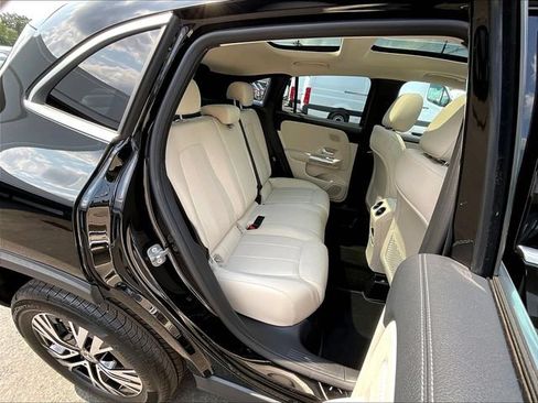 Used 2026 Mercedes-Benz GLA 250 4MATIC image 27
