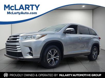Used 2019 Toyota Highlander LE