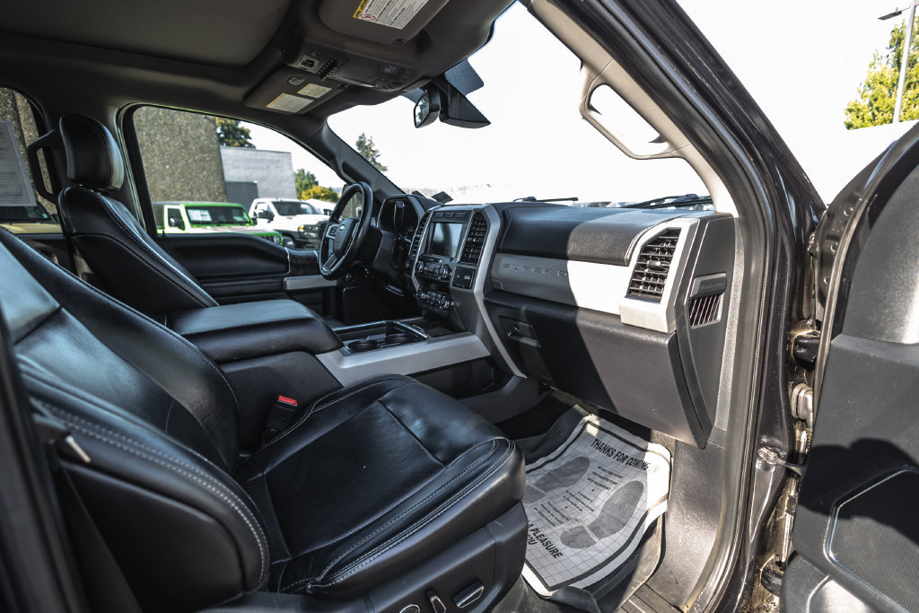 Used 2019 Ford F350 Lariat AWD/4WD image 22